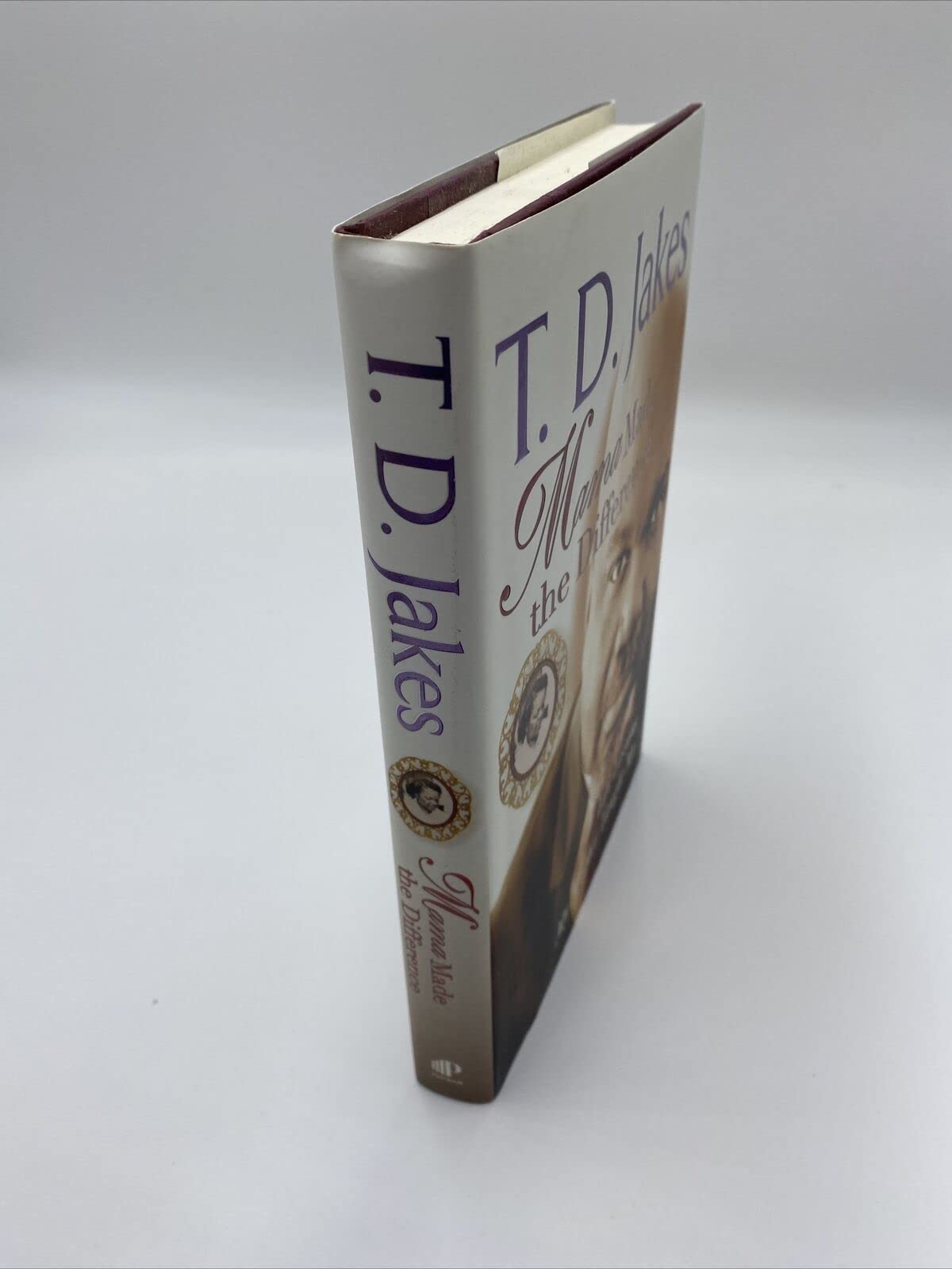Mama Made the Difference used book depot