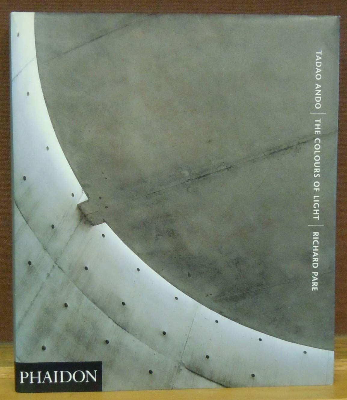 Tadao Ando : The Colours of Light used book depot