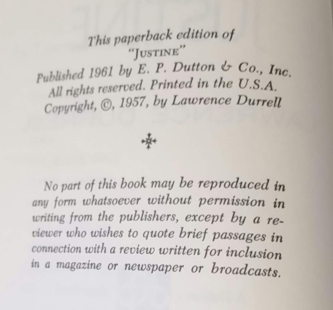The Alexandria Quartet Box Set: Justine, Balthazar, Mountolive, Clea (4 Mass Mar used book depot