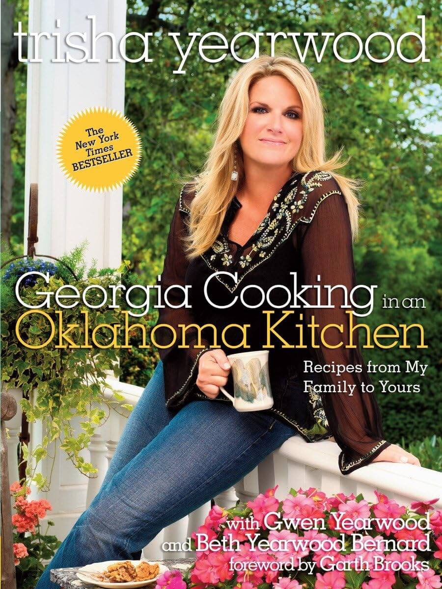 Georgia Cooking in an Oklahoma Kitchen: Recipes from My Family to Yours: A Cookbook used book depot