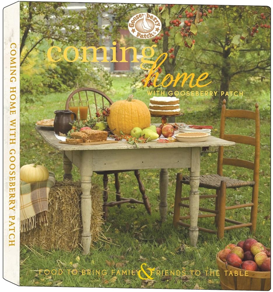 Coming Home with Gooseberry Patch Cookbook (Everyday Cookbook Collection) used book depot