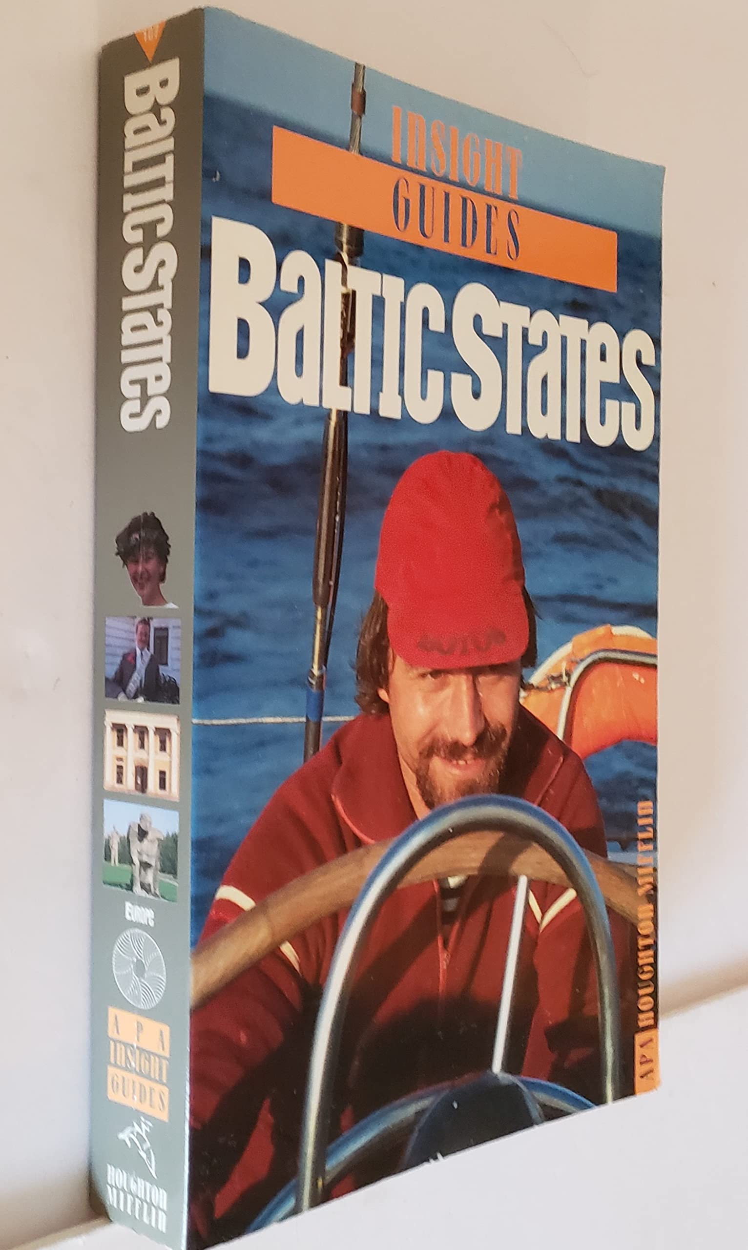 Insight Guides Baltic States used book depot