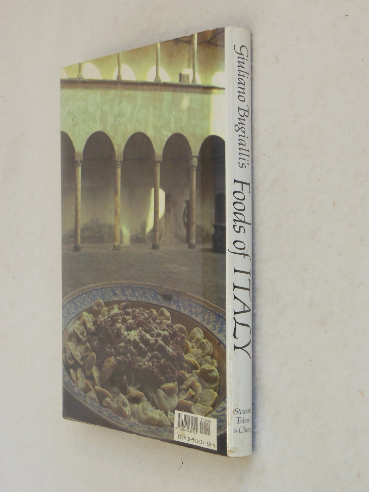 Giuliano Bugialli's Foods of Italy used book depot