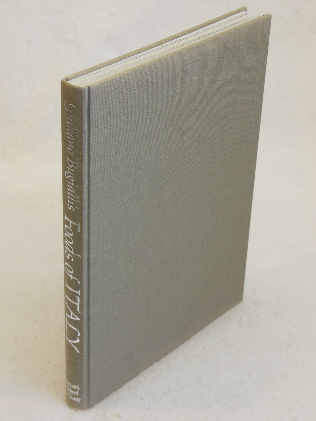 Giuliano Bugialli's Foods of Italy used book depot