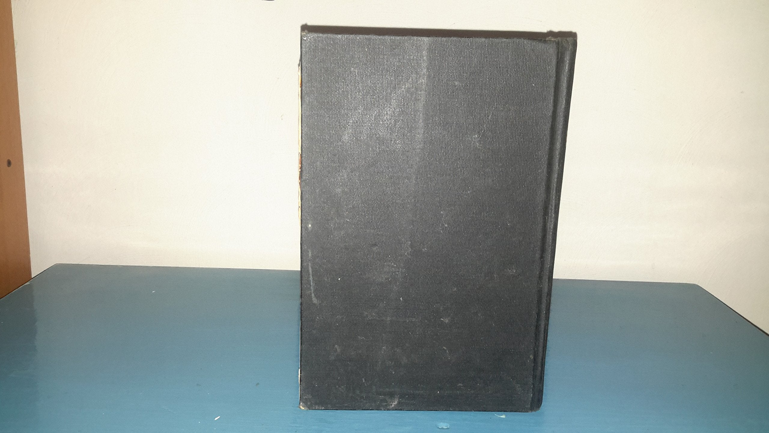 America's Cook Book 1943 Hardcover New York Herald Tribune Home Institute used book depot