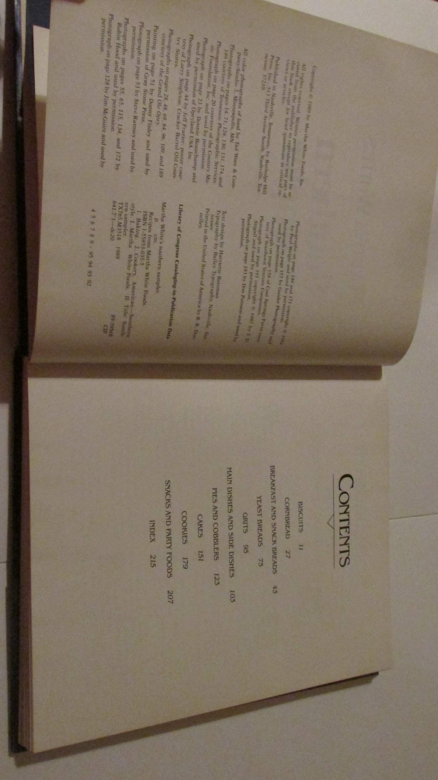 Martha White's Southern Sampler: Ninety Years of Baking Tradition used book depot