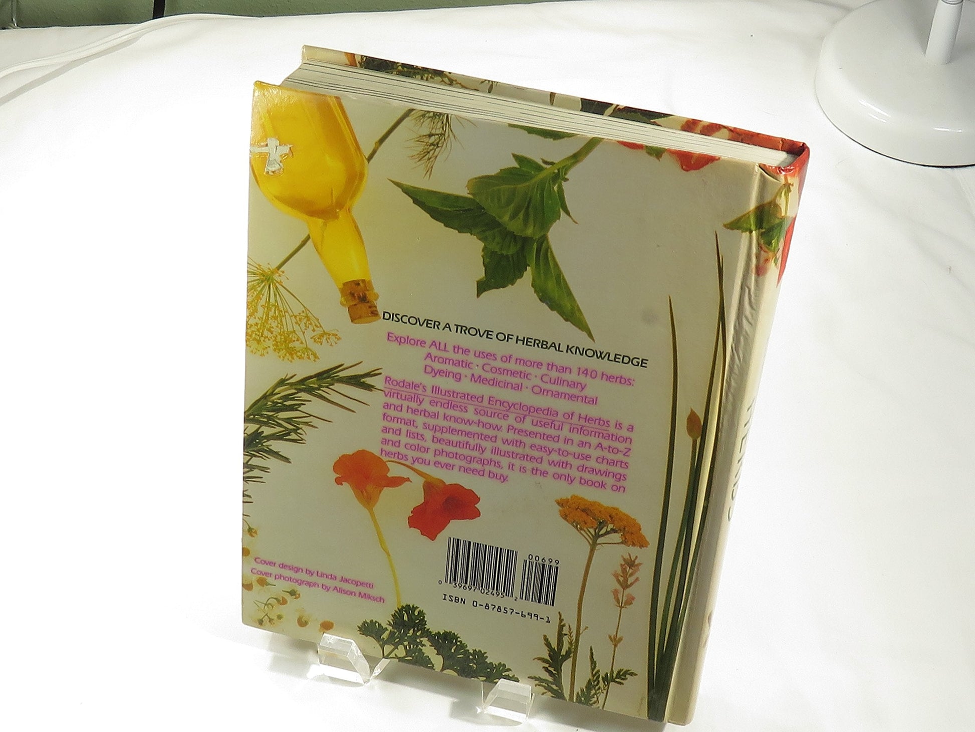 Rodale's Illustrated Encyclopedia of Herbs used book depot