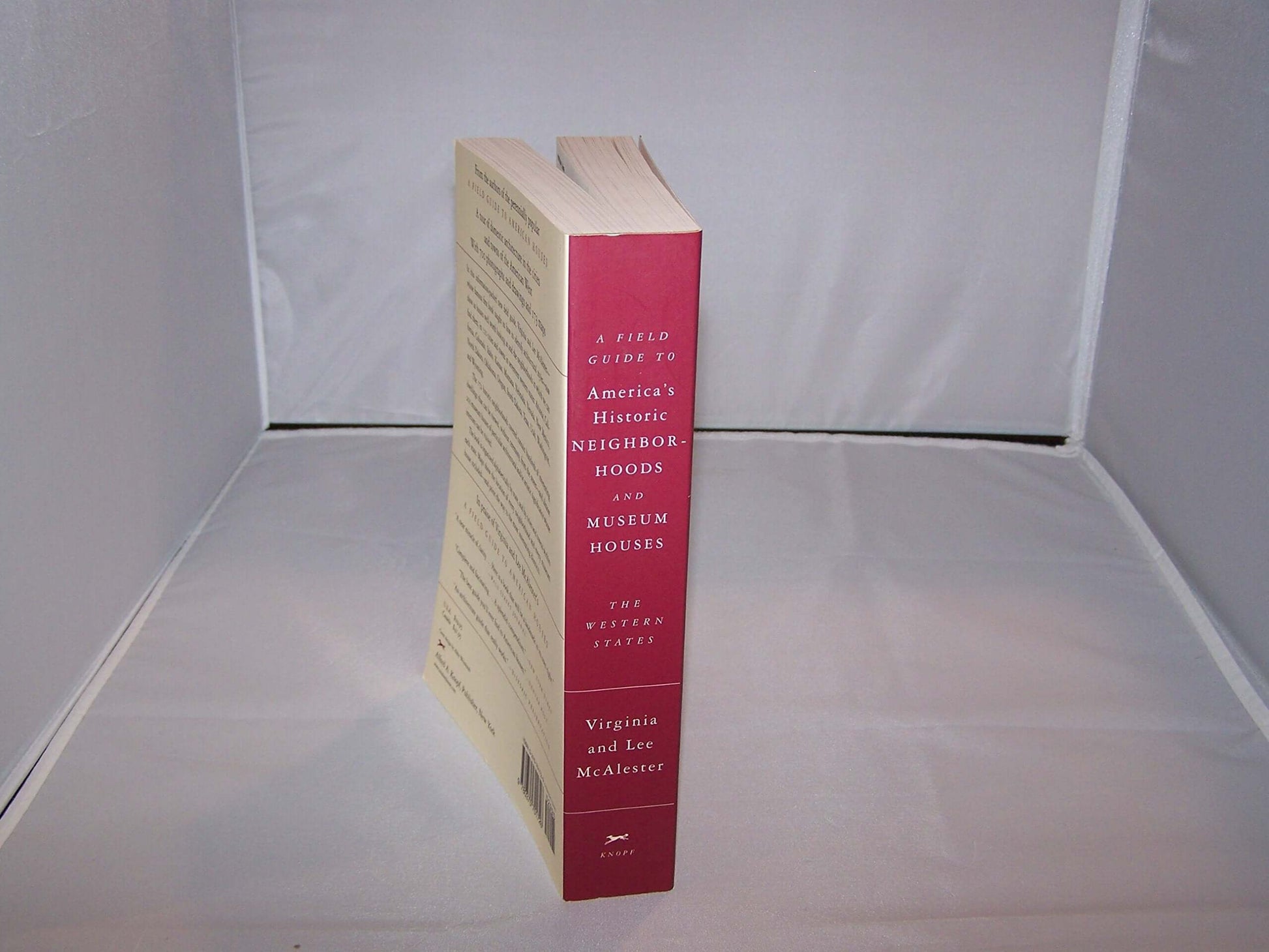 A Field Guide to America's Historic Neighborhoods and Museum Houses: The Western States used book depot