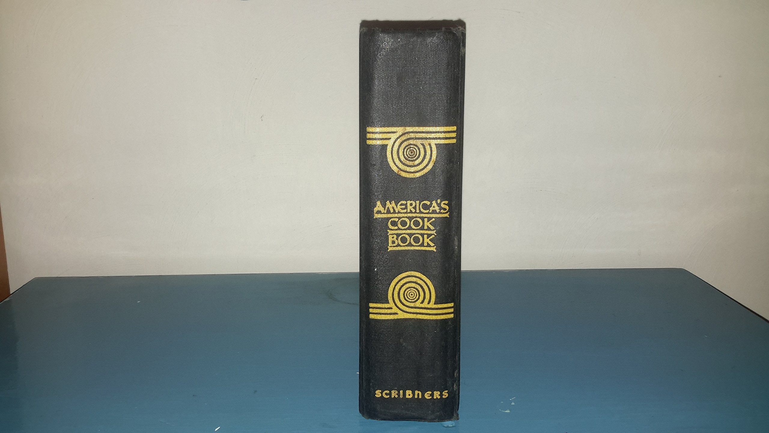 America's Cook Book 1943 Hardcover New York Herald Tribune Home Institute used book depot