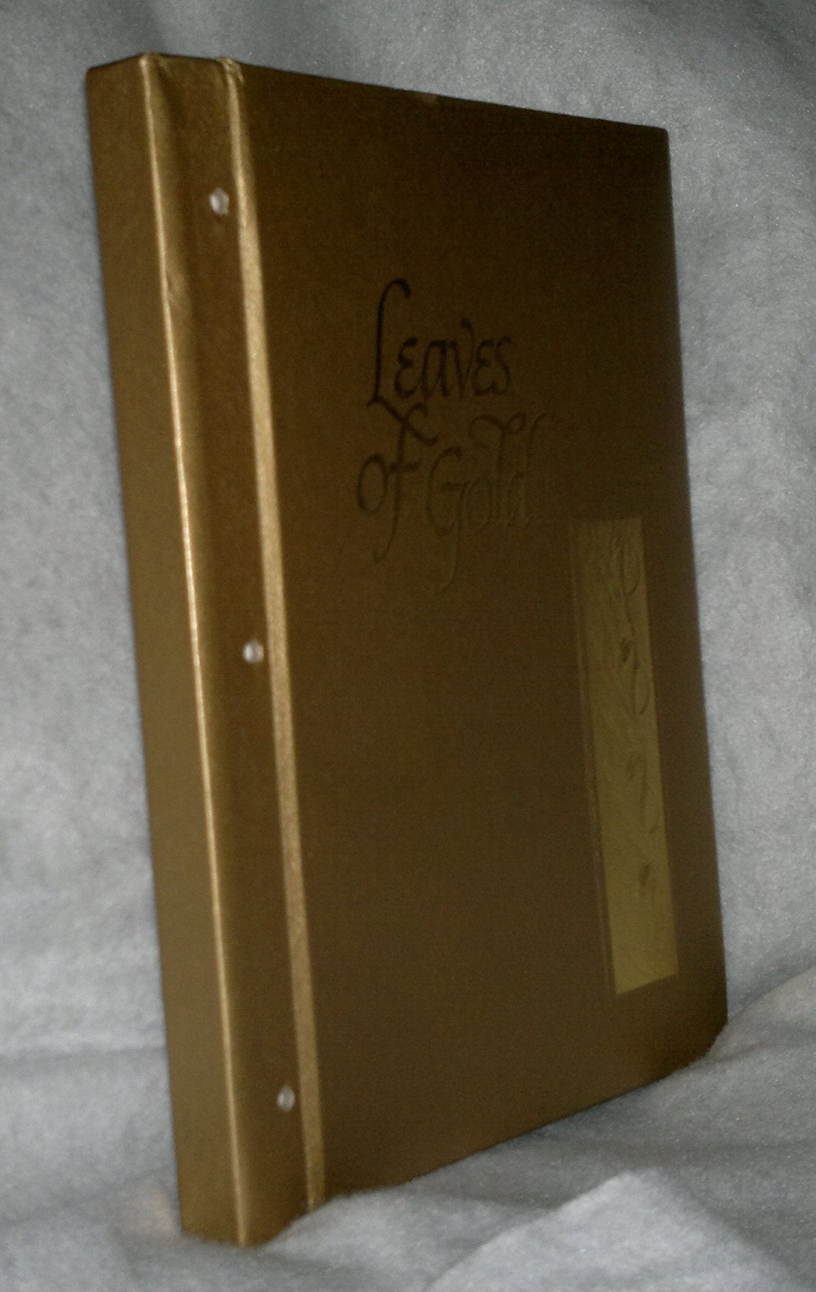 Leaves of Gold: An Anthology of Prayers, Memorable Phrases, Inspirational Verse, and Prose (Gold Deluxe Edition) used book depot