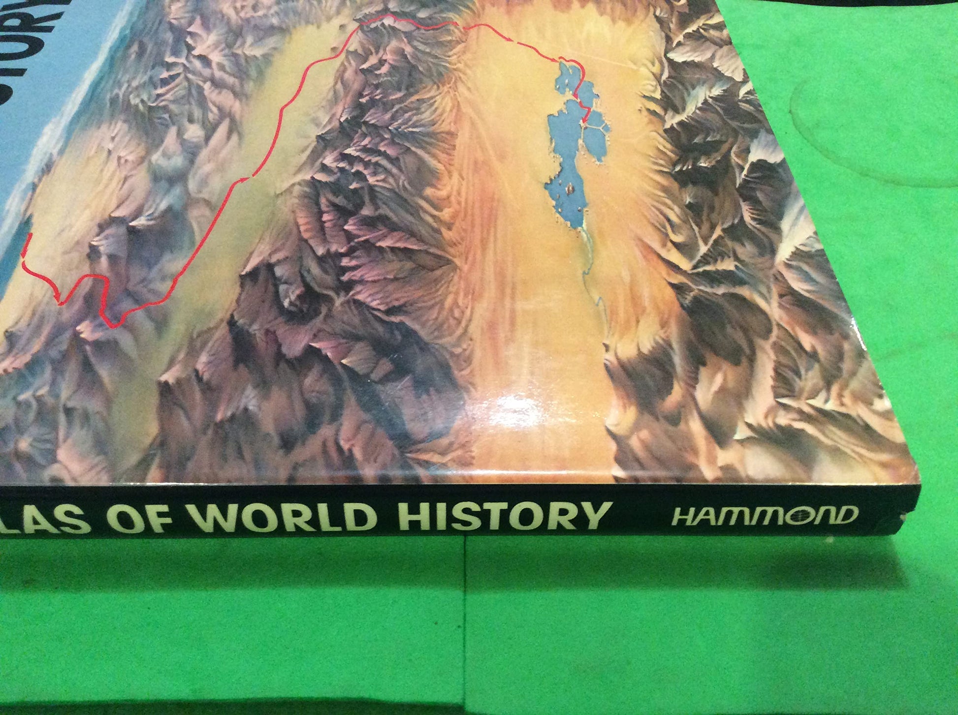 The Times concise atlas of world history used book depot