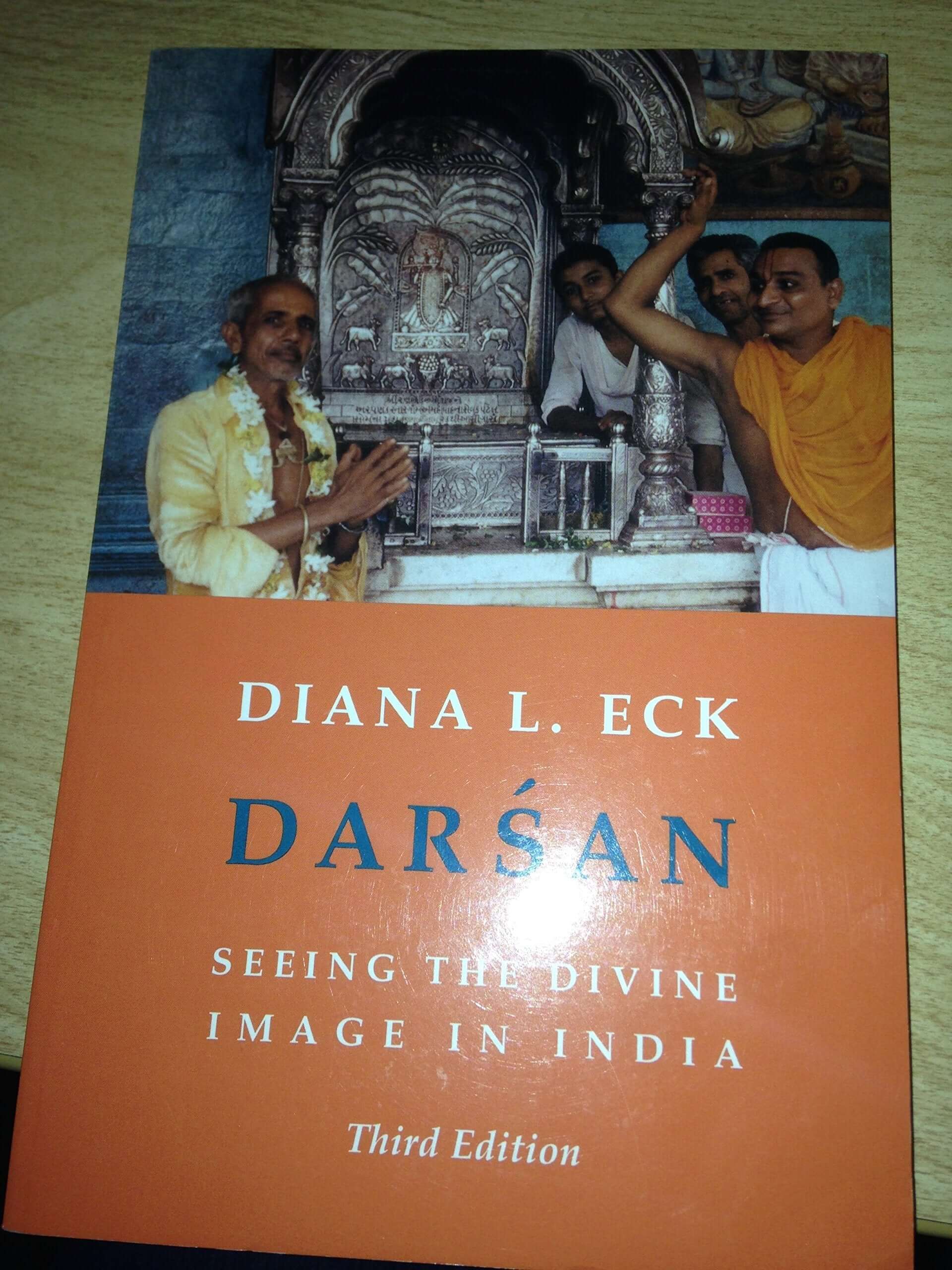 Darsan: Seeing the Divine Image in India used book depot