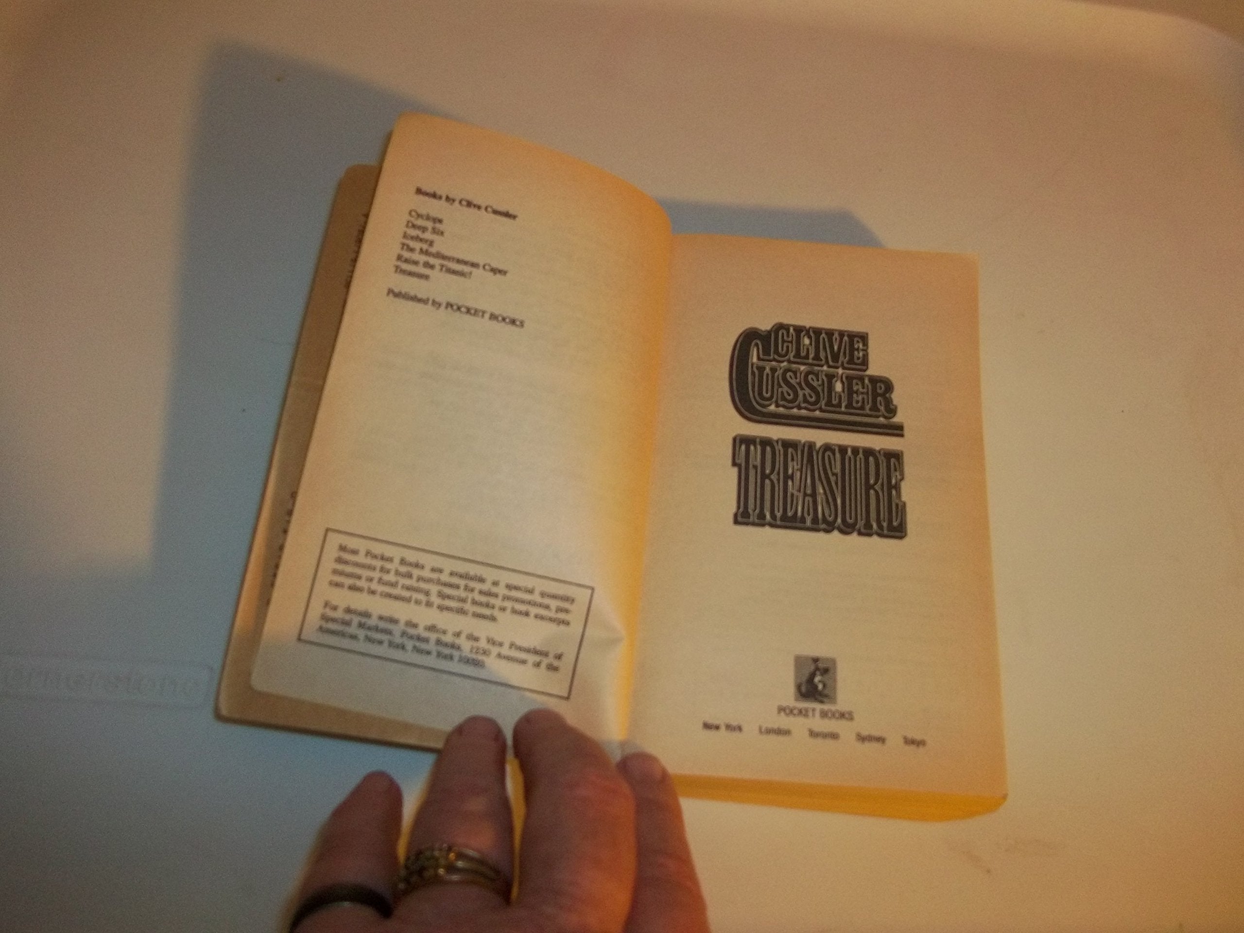 Treasure used book depot