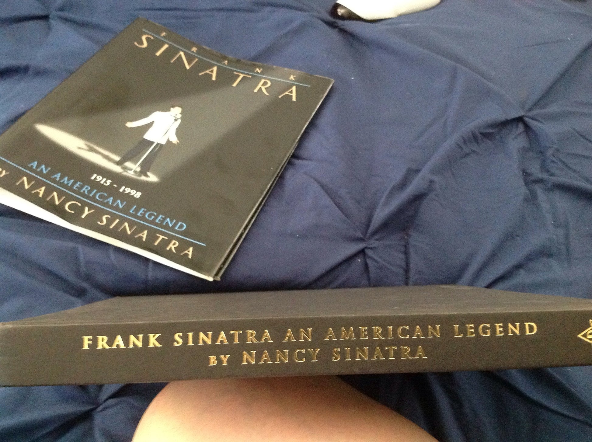 Frank Sinatra: An American Legend used book depot