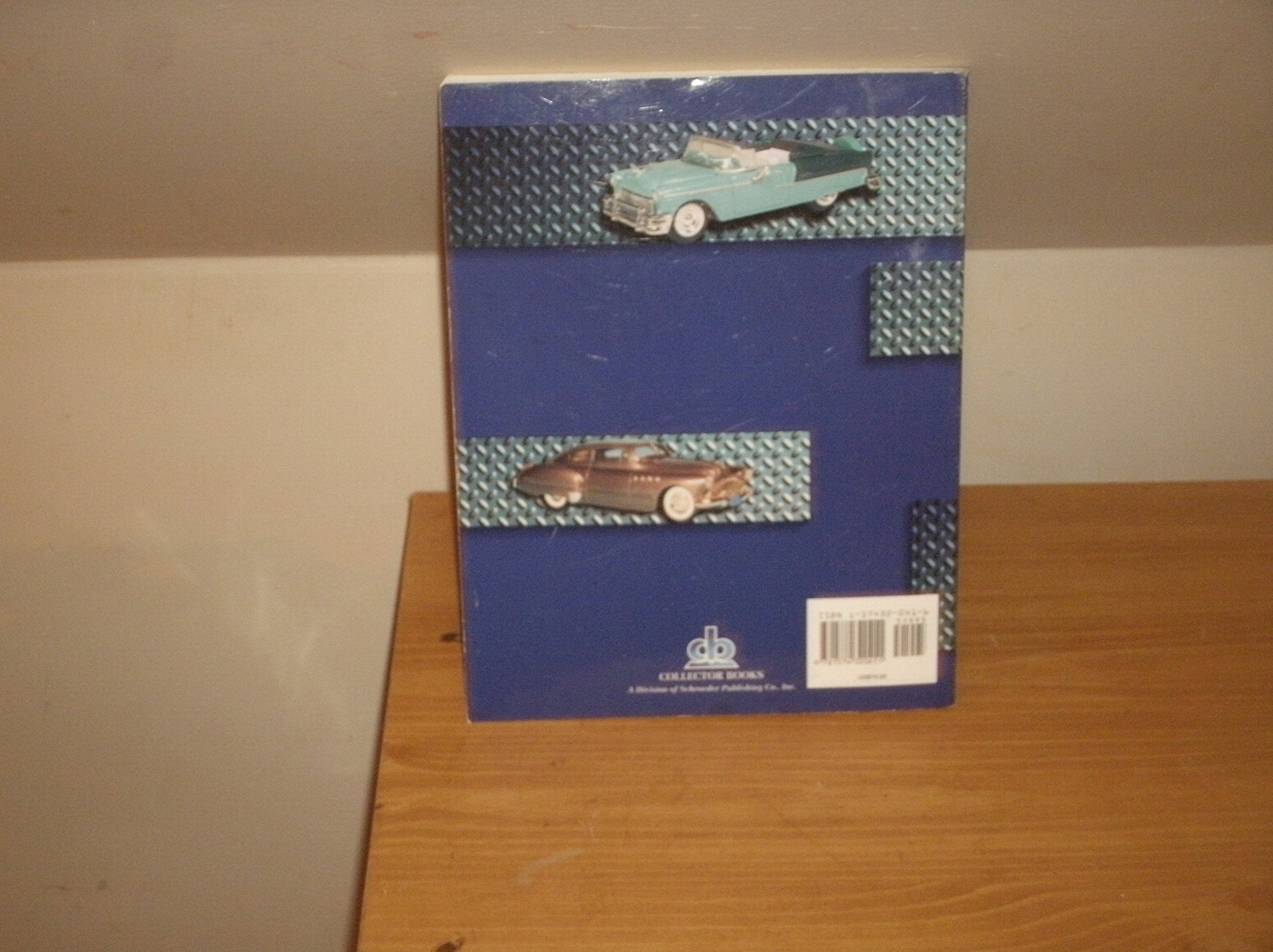 Collectors Guide to Diecast Toys and Scale Models: Identification & Values used book depot