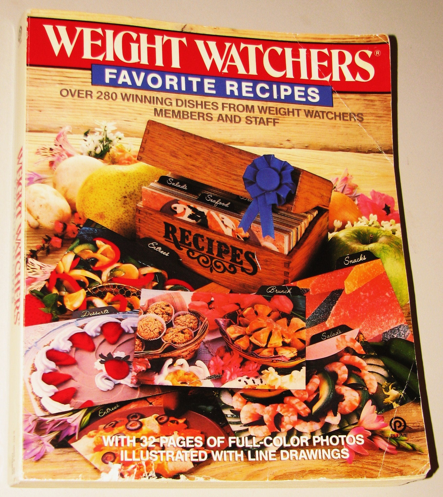 Weight Watchers' Favorite Recipes used book depot