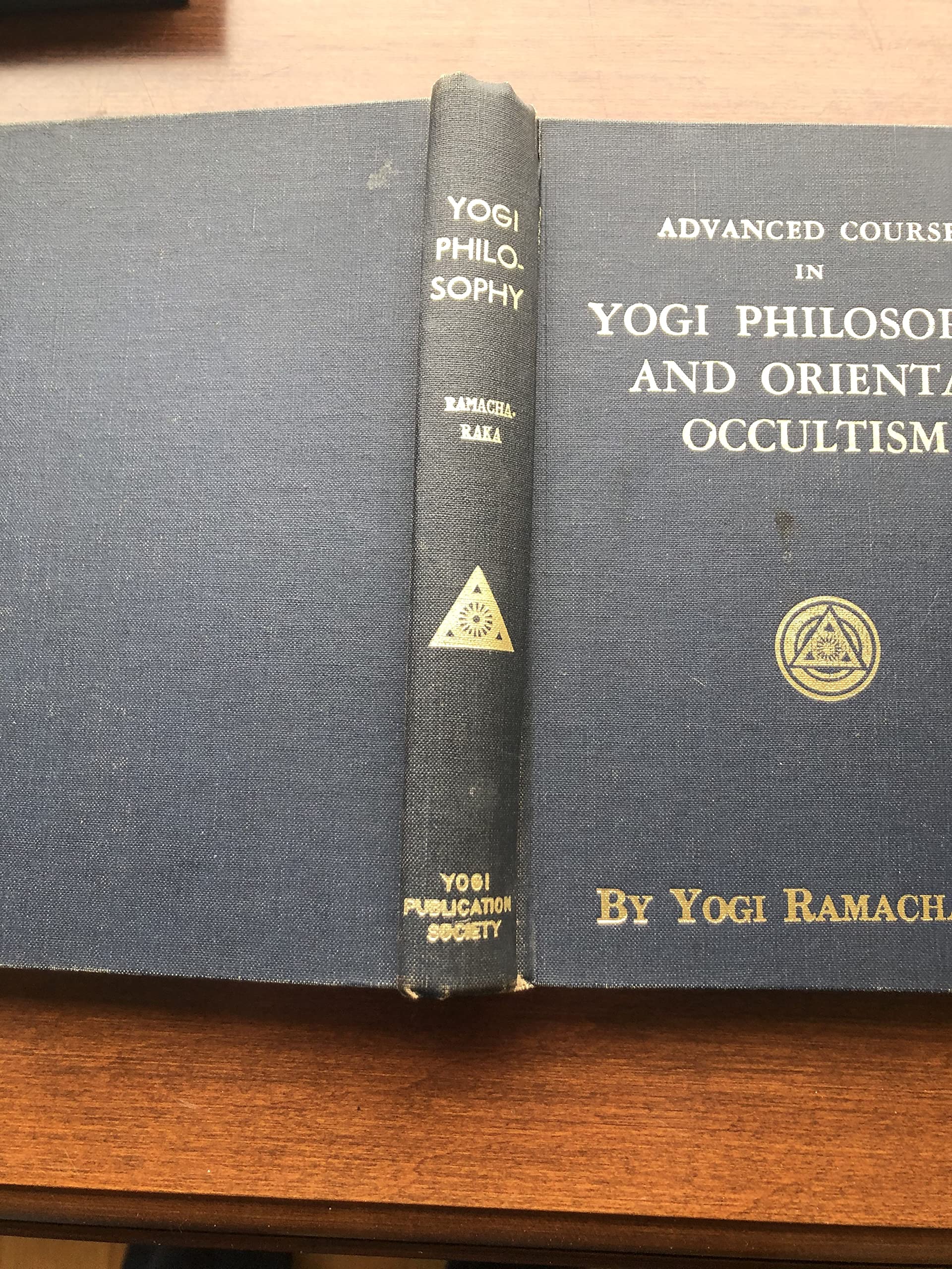 Advanced Course in Yogi Philosophy and Oriental Occultism used book depot