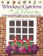 Window Gardens in Bloom: 25 HandEmbroidered Flowers in EasyToCreate Settings Margaret  Vant Erve
