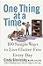 One Thing at a Time: 100 Simple Ways to Live ClutterFree Every Day Glovinsky, Cindy