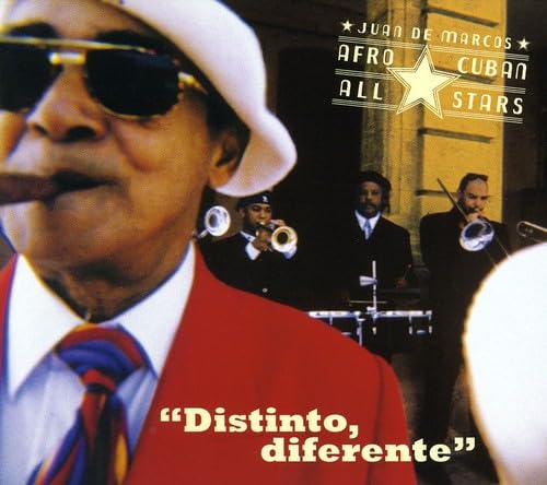 Distinto, diferente used book depot