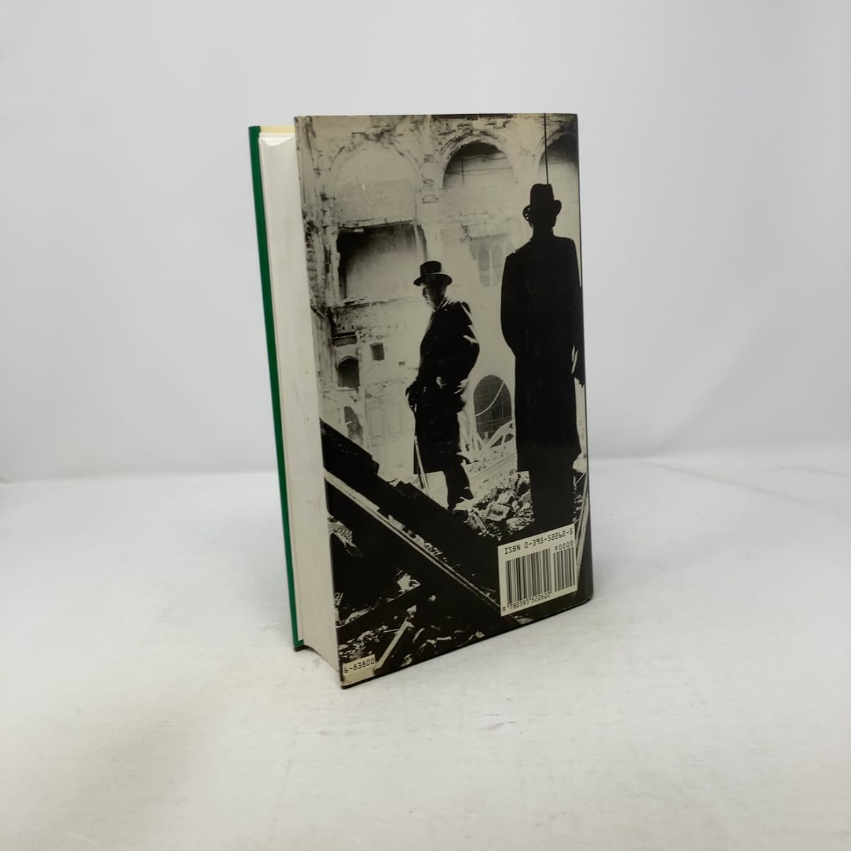Memoirs of the Second World War: An Abridgement of the Six Volumes of the Second World War With an Epilogue by the Author on the Postwar Years With MAPS and DIAGRAMS used book depot