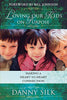 Loving Our Kids on Purpose: Making a HearttoHeart Connection [Paperback] Danny Silk and Bill Johnson