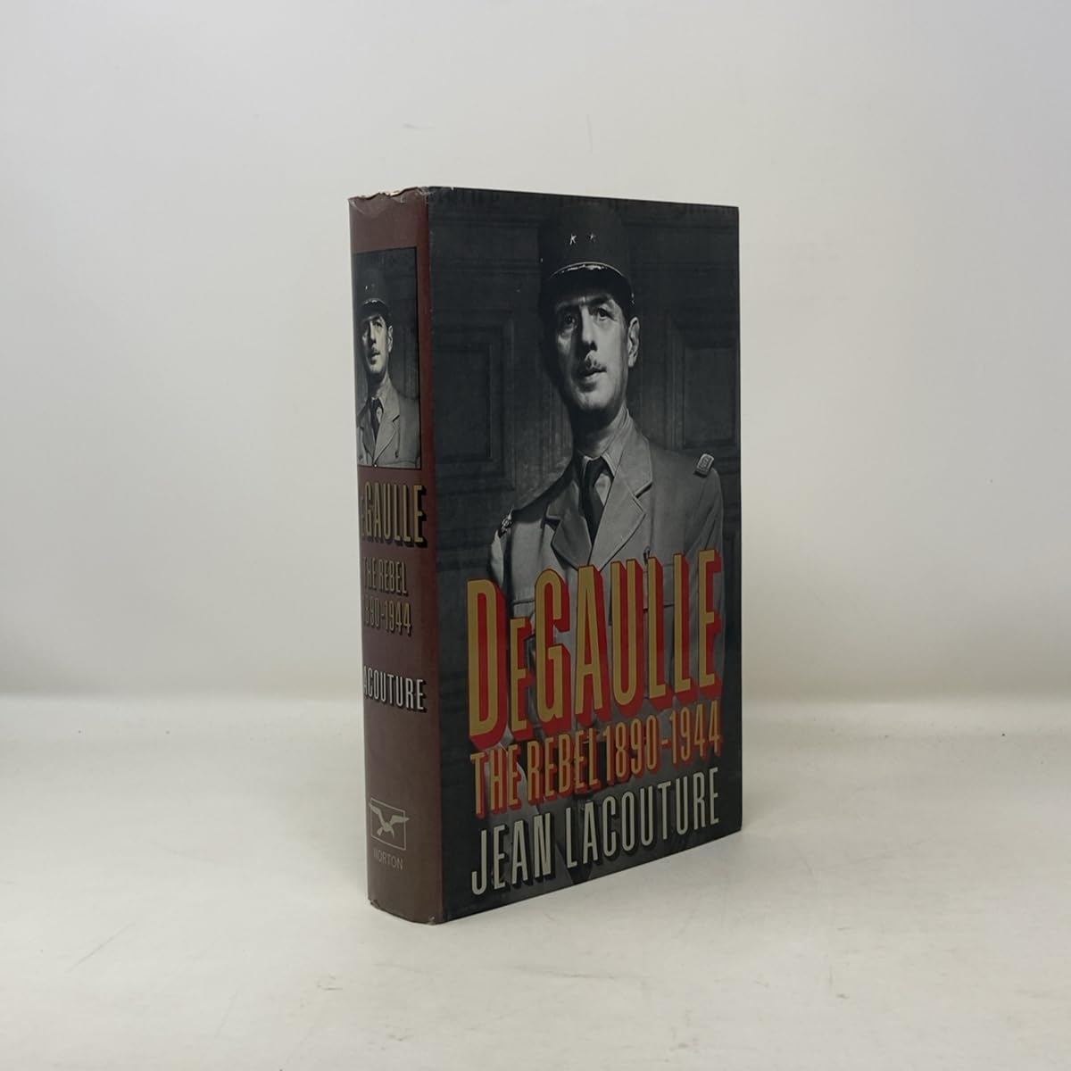 De Gaulle: The Rebel, 1890-1944 used book depot