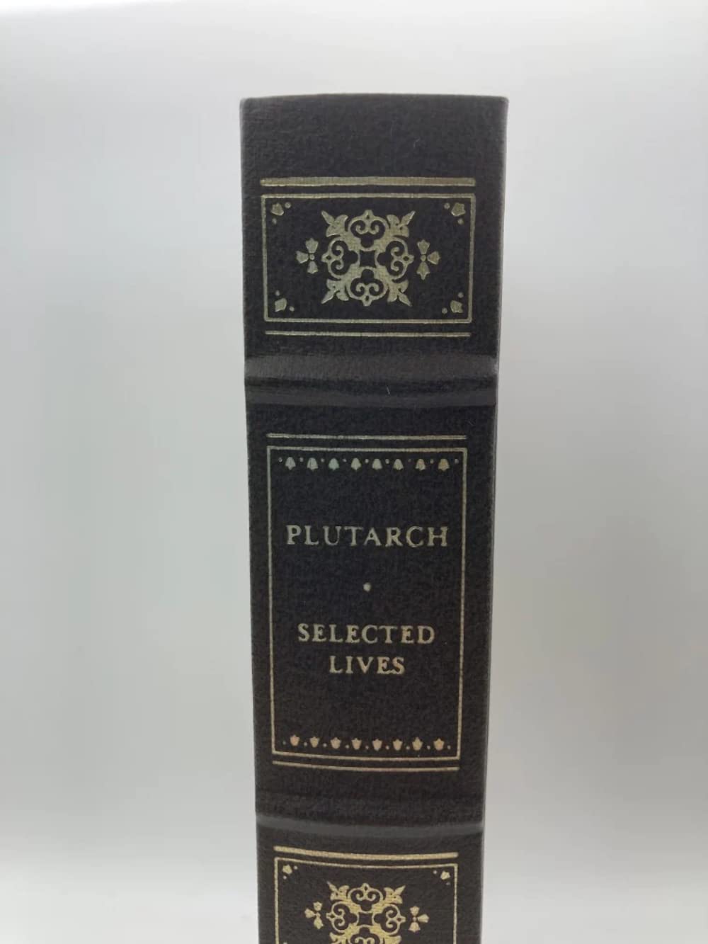 Plutarch. Selected Lives