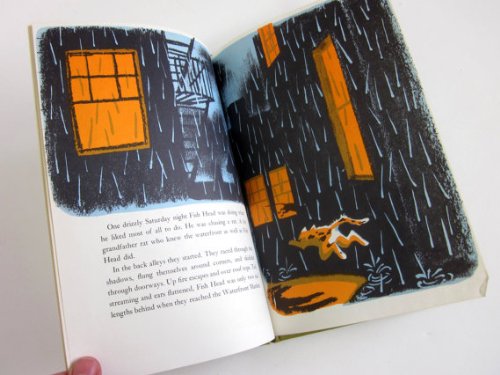 Fish Head used book depot