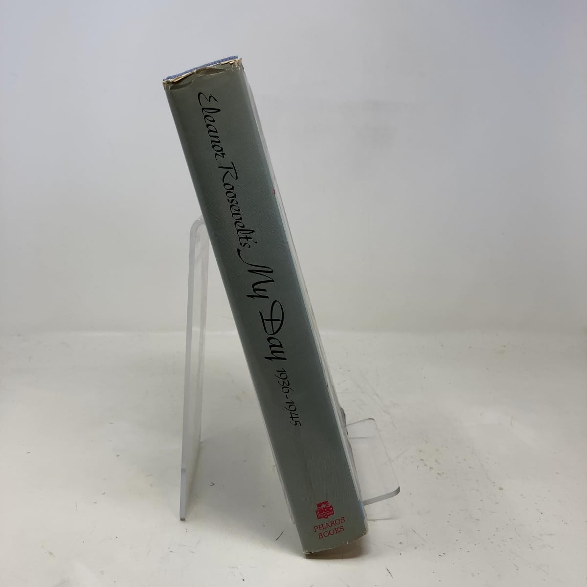 Eleanor Roosevelt's My Day: Her Acclaimed Columns 1936-1945 used book depot