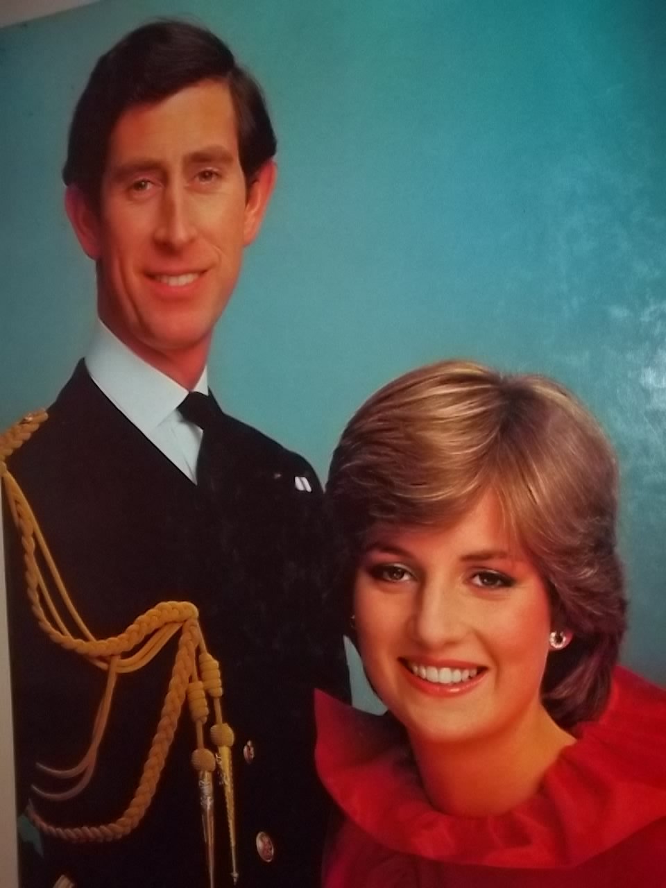 Invitation to a Royal Wedding: Charles and Di, Featurnig in Full Colour the Wedding Day's Pageantry and Splendour, Plus 34 Honeymoon Photographs used book depot