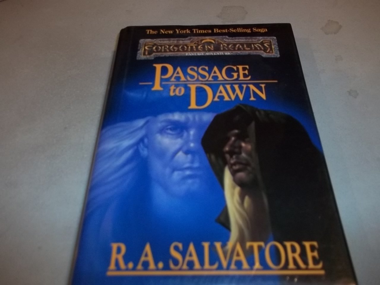 PASSAGE TO DAWN (Forgotten Realms: Legacy of the Drow, 4)