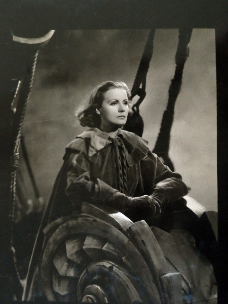 A World Of Movies: 70 years of Film History used book depot