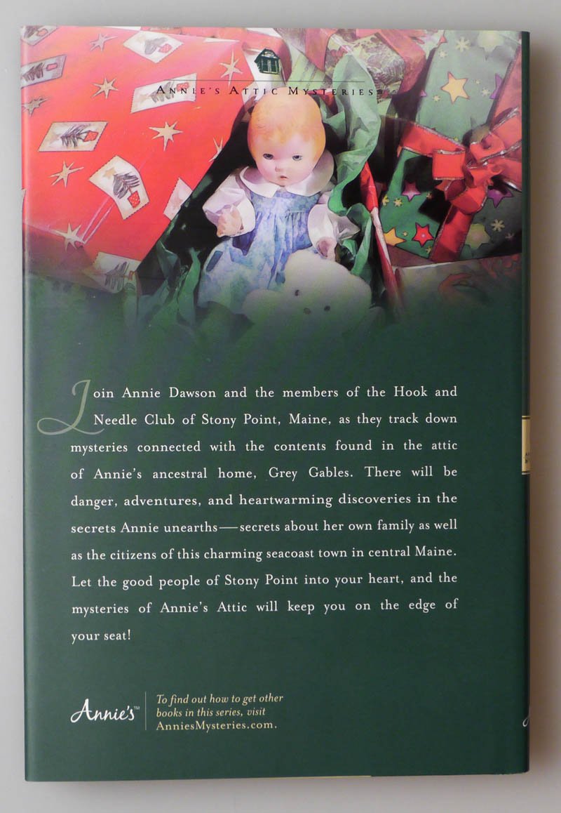 A Stony Point Christmas (Annie's Attic Mysteries) used book depot