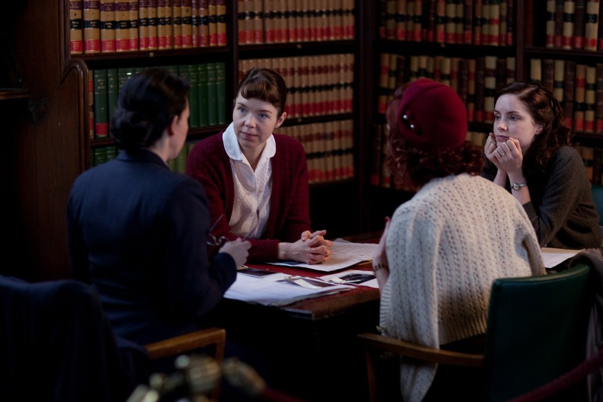 The Bletchley Circle: Cracking a Killer's Code used book depot