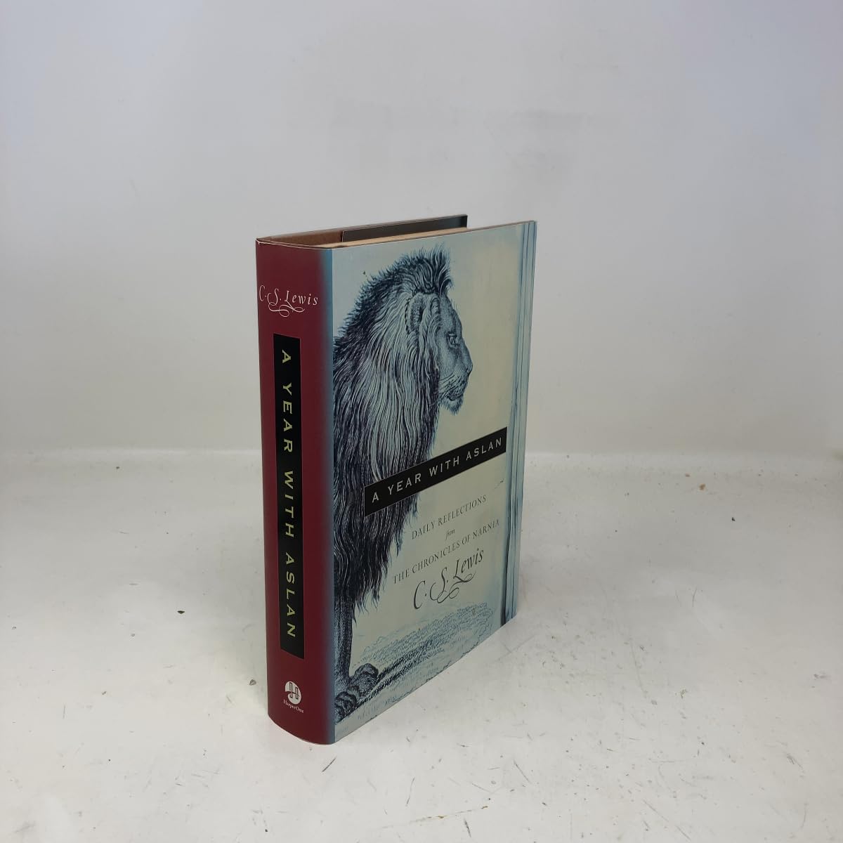 A Year with Aslan: Daily Reflections from The Chronicles of Narnia used book depot