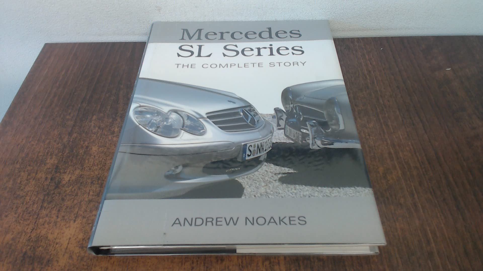 Mercedes SL Series: The Complete Story (Crowood Autoclassics) used book depot