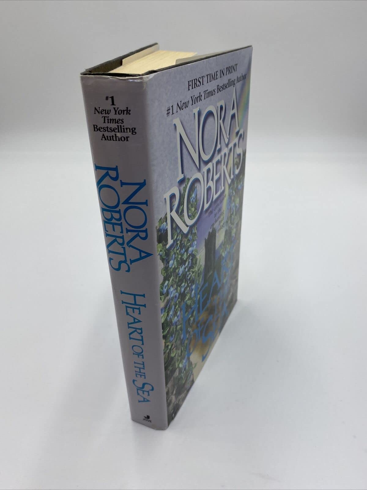 Heart of the Sea (The conclusion to the Enchanting Irish Trilogy)