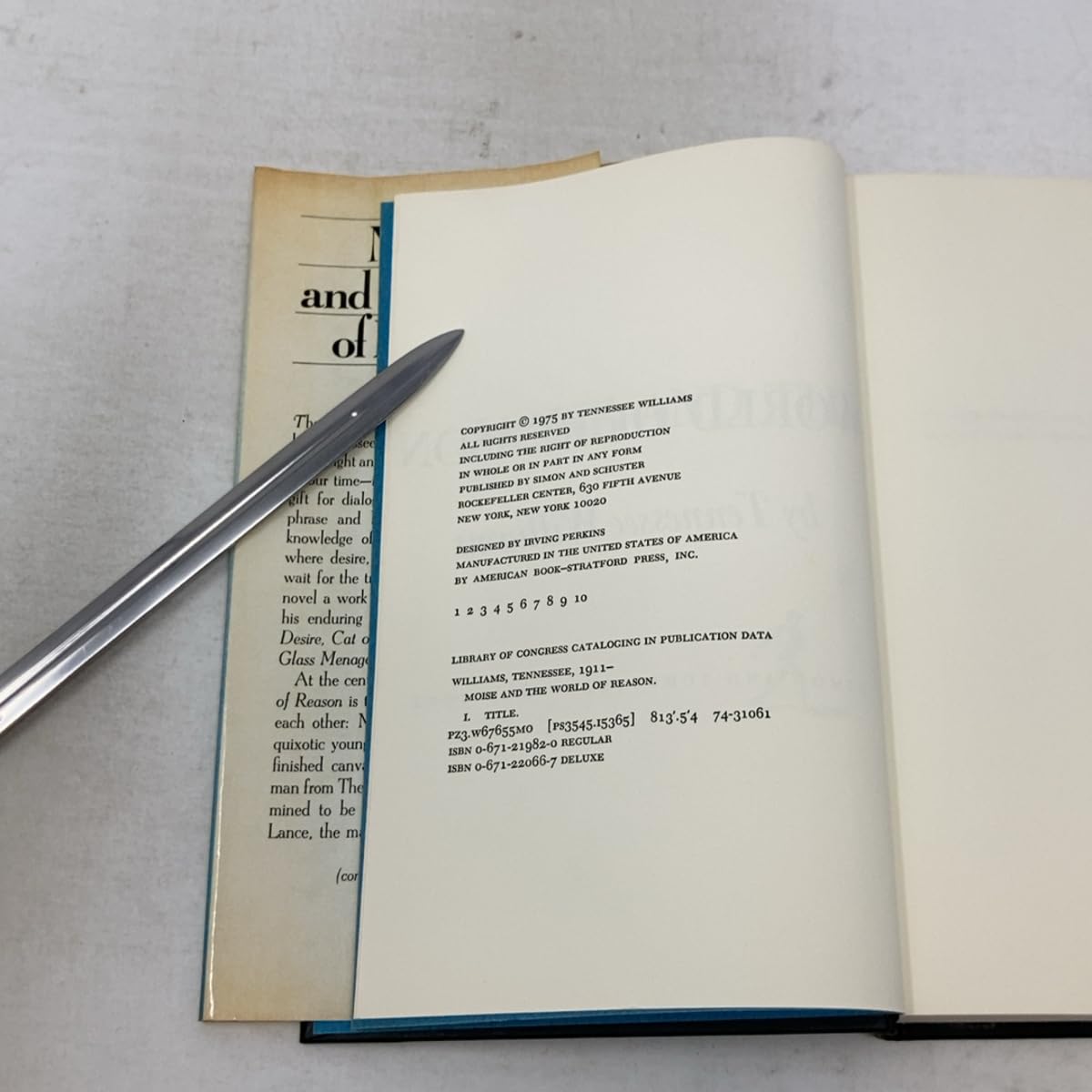 Moise and the World of Reason