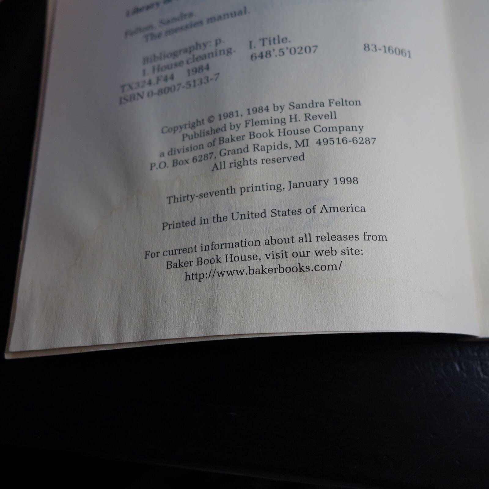The Messies Manual: The Procrastinator's Guide to Good Housekeeping