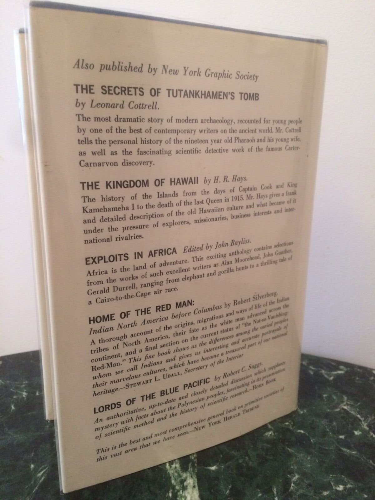 The Loneliest Continent: The Story of Antarctic Discovery used book depot