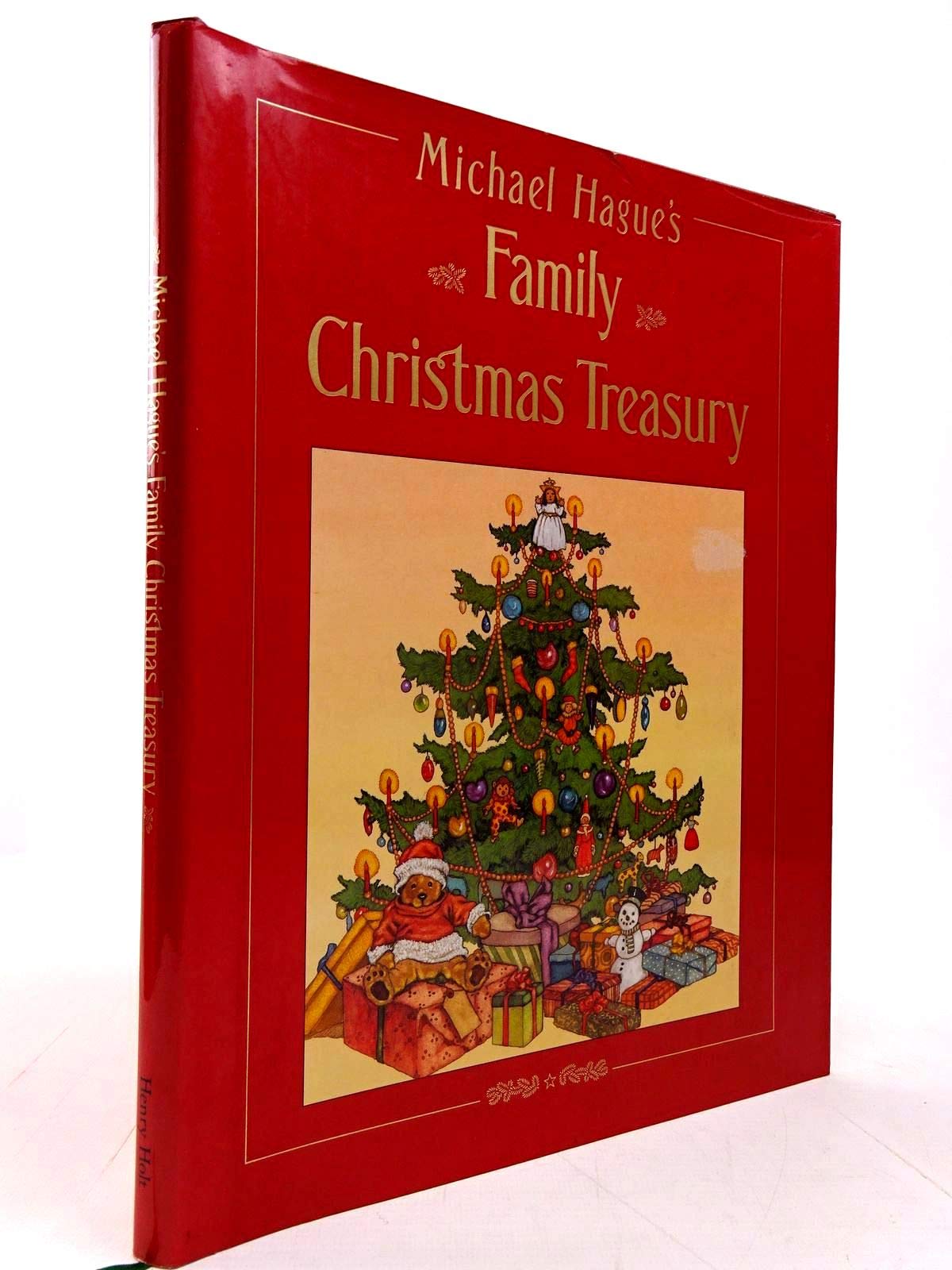 Michael Hague's Family Christmas Treasury used book depot