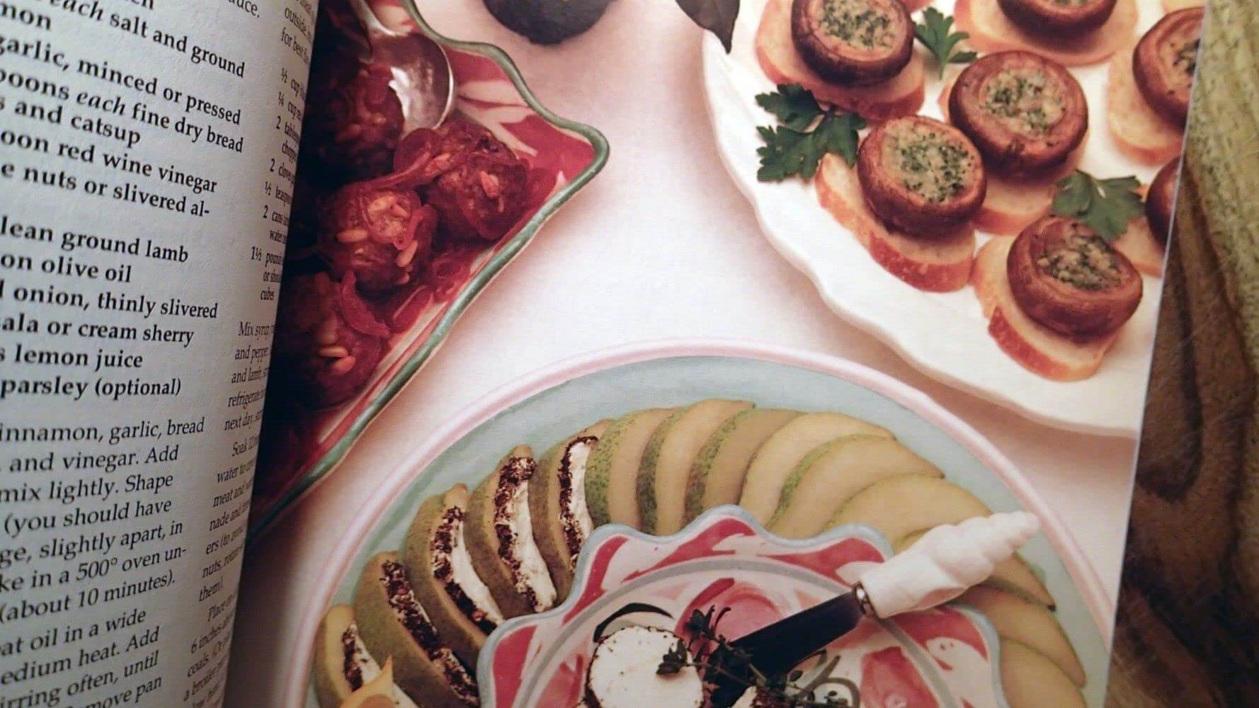 Sunset Appetizers (Hors D'oeuvers * Party Ideas * Quick Snacks) used book depot