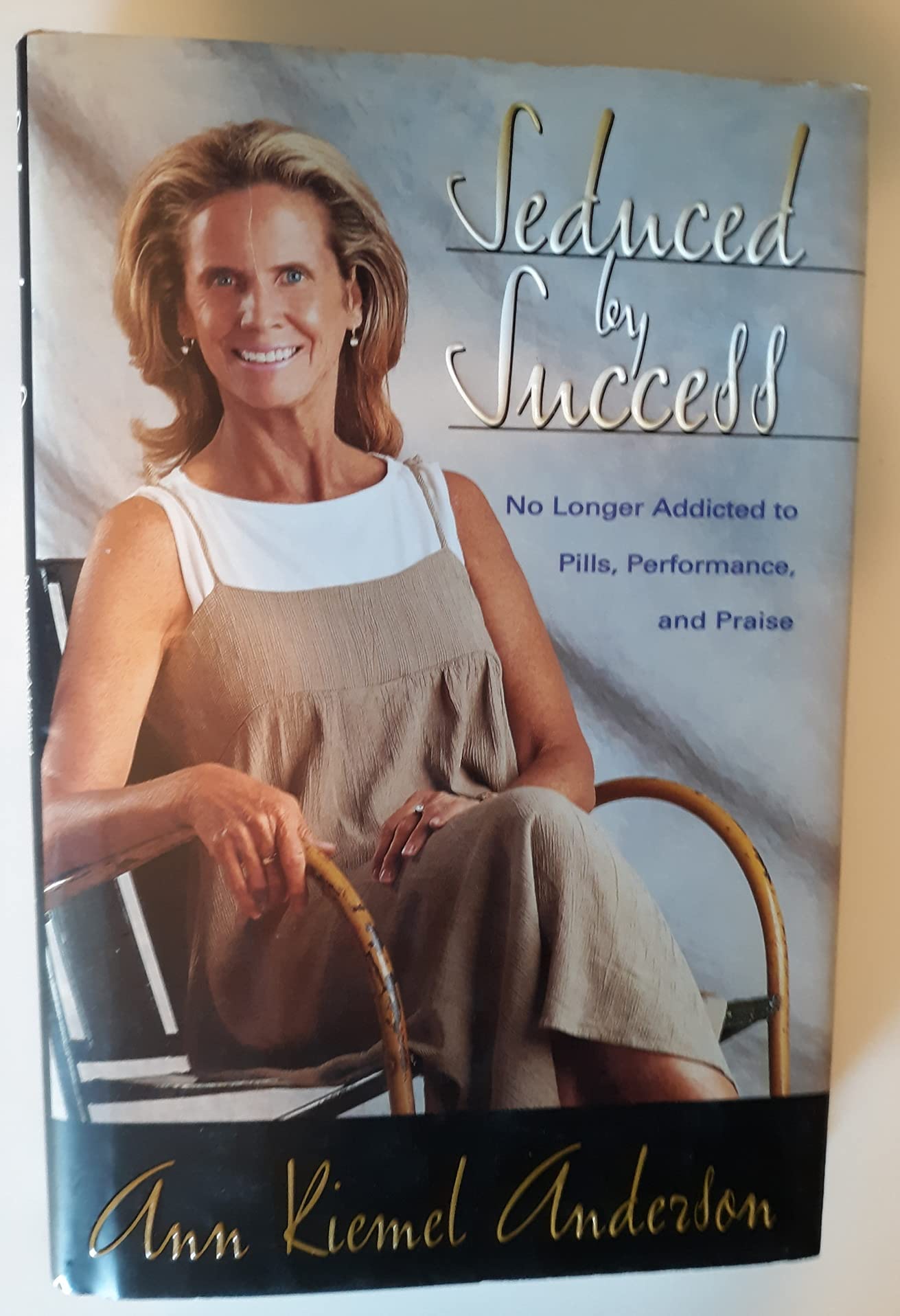 Seduced By Success No Longer Addicted To Pills, Performance And Praise used book depot