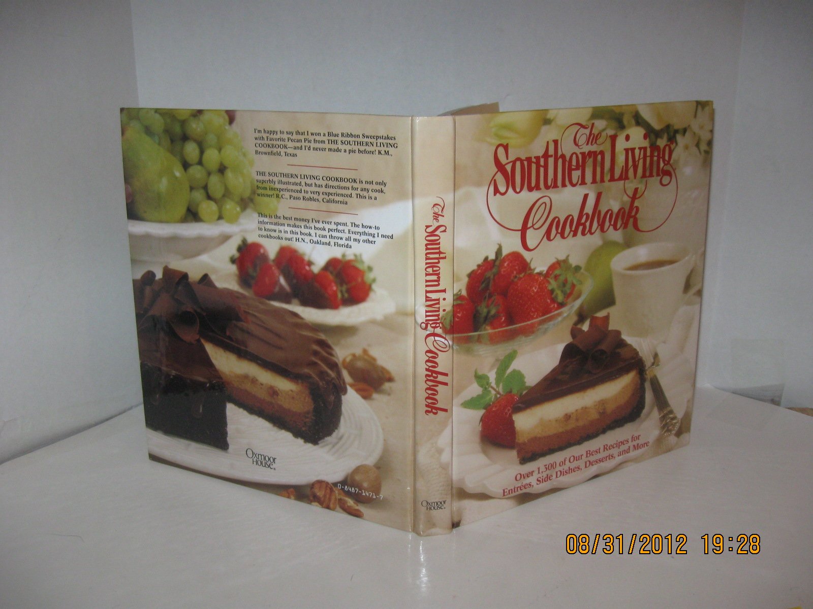 The Southern Living Cookbook: From the Foods Staff of Southern Living Magazine
