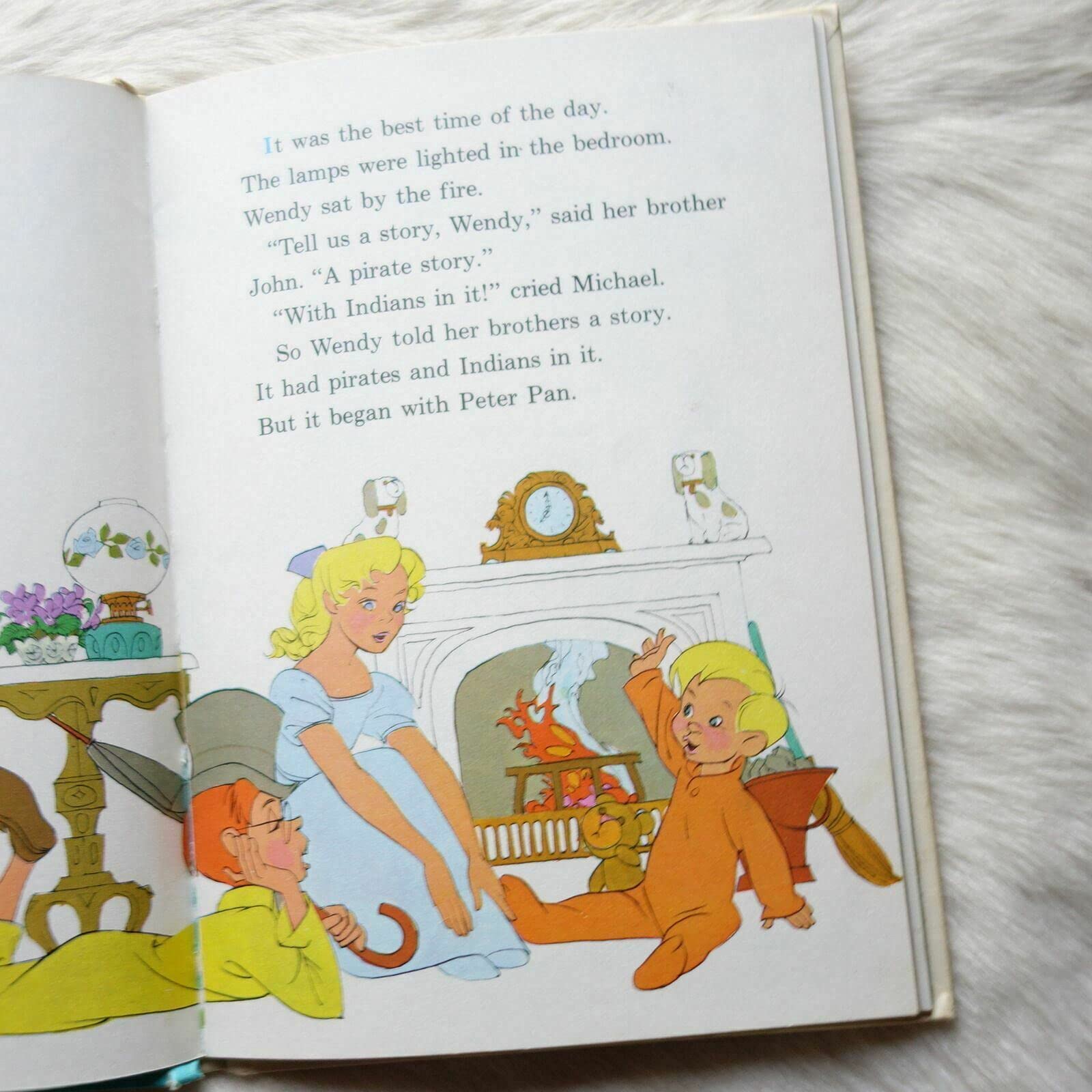 Peter Pan and Captain Hook (Disney's Wonderful World of Reading) used book depot