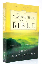The MacArthur Daily Bible: Read the Bible in One Year, with Notes from John MacArthur used book depot
