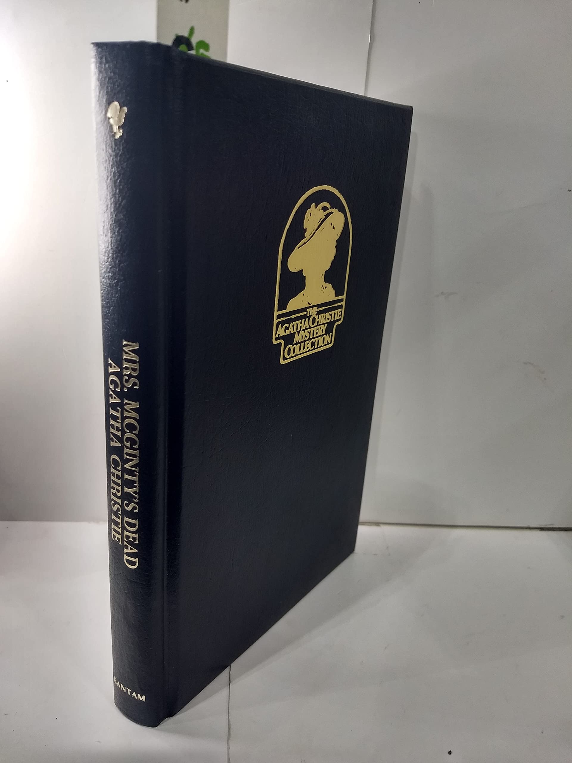 Mrs McGinty's Dead (Hc Collection) used book depot