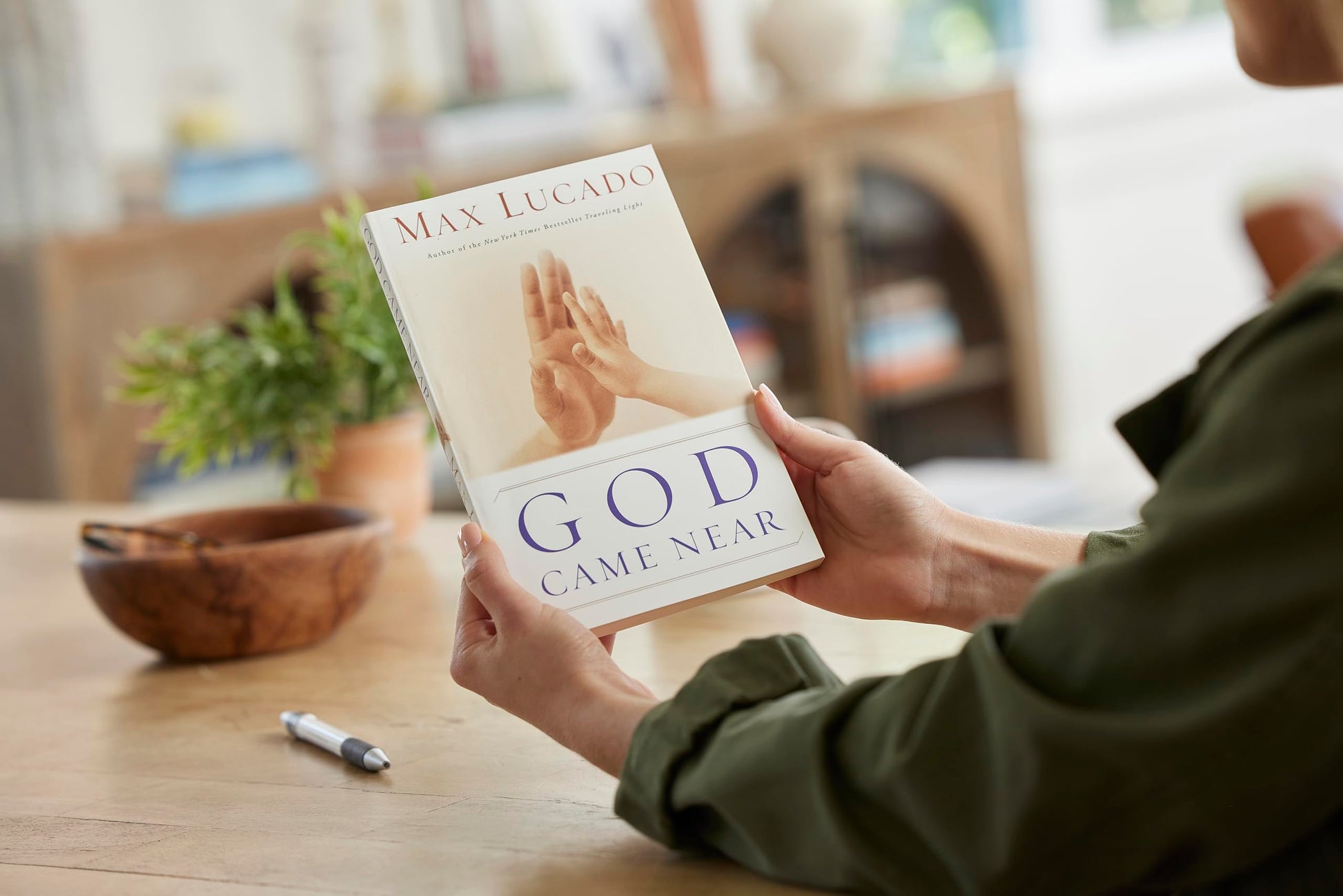 God Came Near: Experiencing the Life-Changing Power of Jesus' Incarnation used book depot