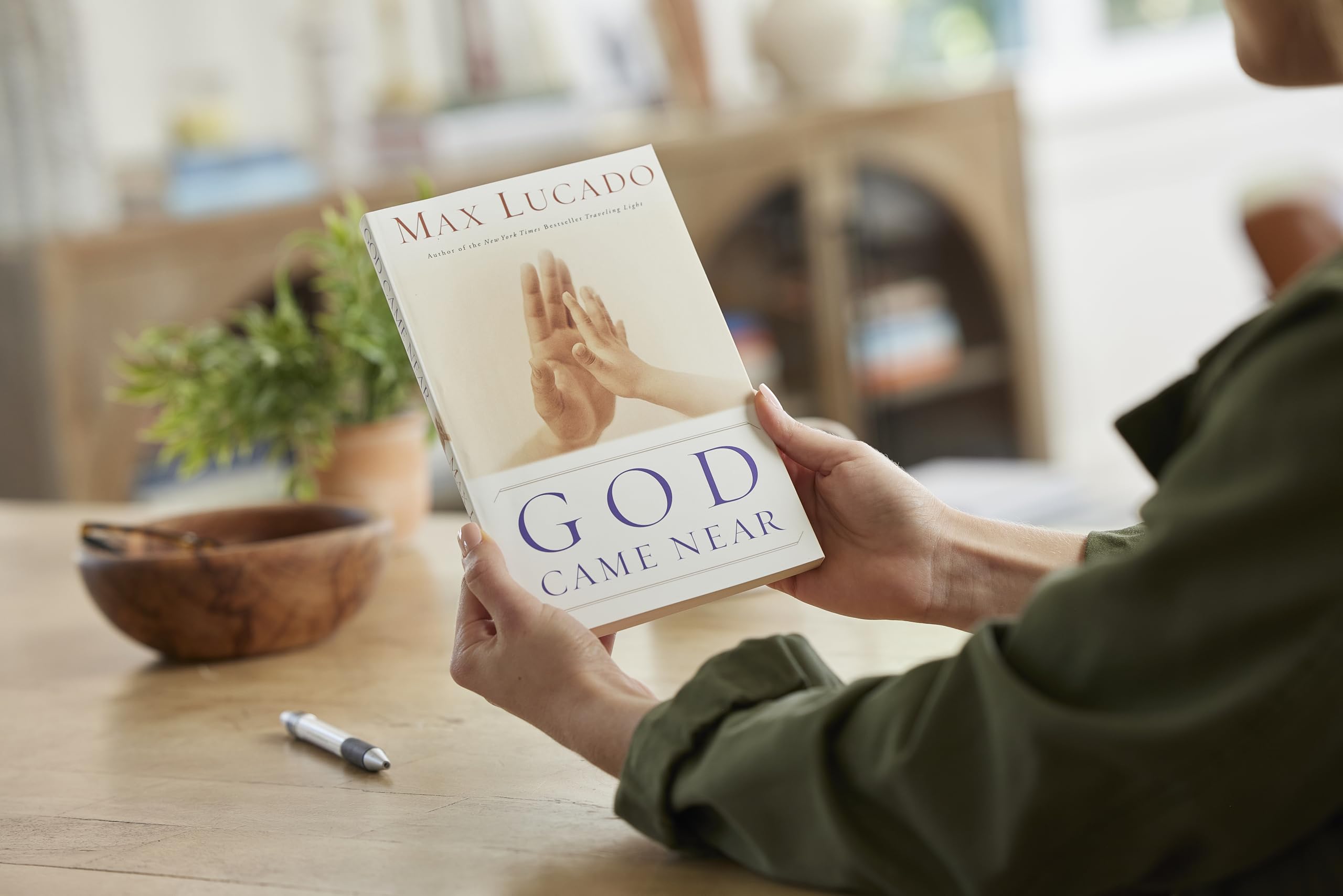 God Came Near: Experiencing the Life-Changing Power of Jesus' Incarnation used book depot